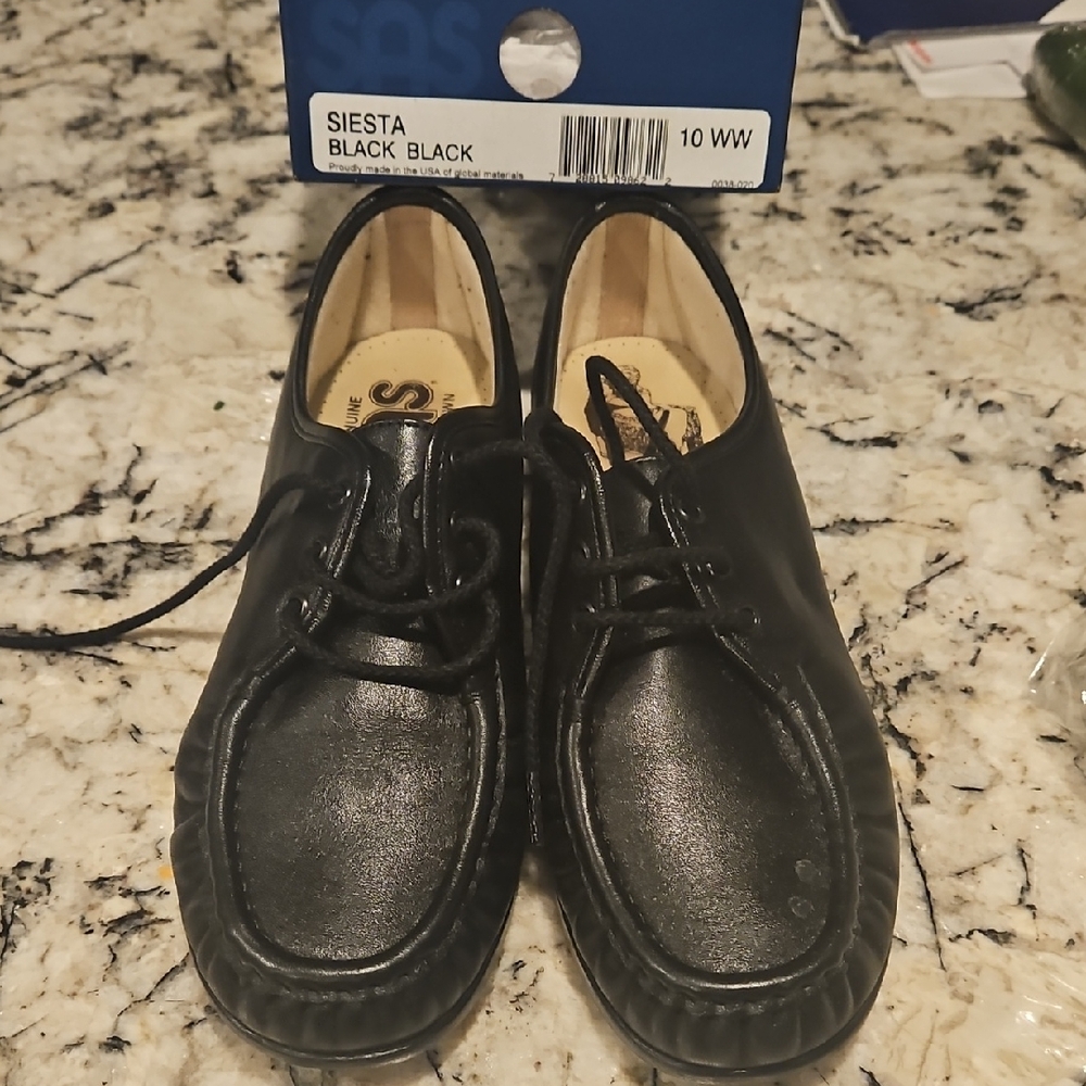 SAS Siesta Black Leather Lace-Up Shoes